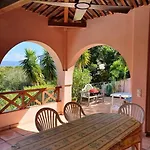 Вилла Cap Benat Piscine Vue