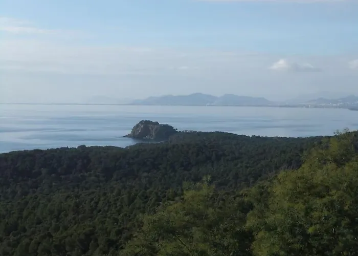 Cap Benat Piscine Vue بورم لي ميموزا